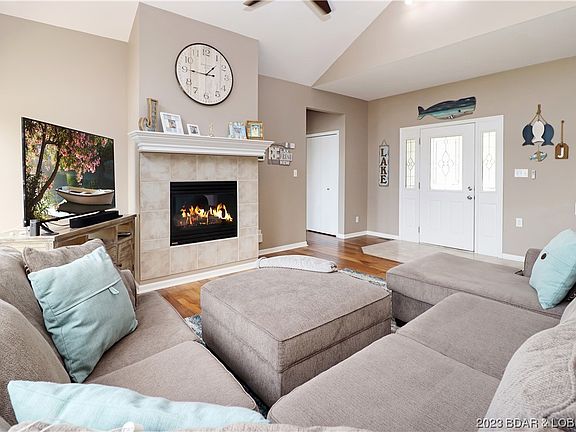 5th image of 71 Shagbark Dr