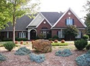 4002 4th Street Ct NW, Hickory, NC 28601
