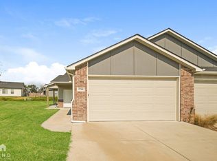 5788 E Bristol Cir #5788, Wichita, KS 67207