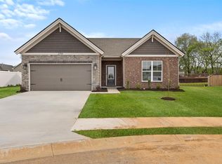 2794 Brahman Cir, Bowling Green, KY 42104