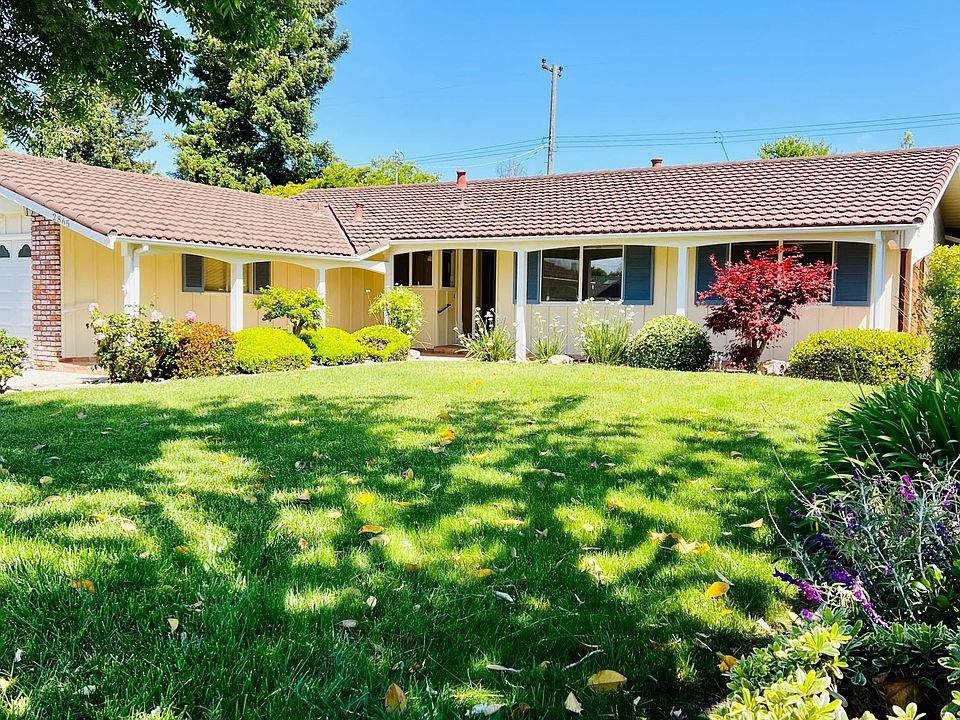 1st image of 2865 Ponderosa Way