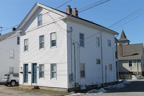 1st image of 27 Centre St