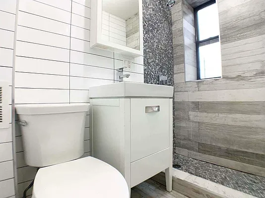 Rented by Premier One Realty LLC | media 14