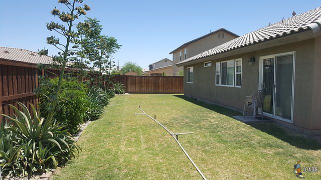 2nd image of 2376 Madrone Cir