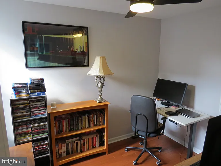 1424 S Orianna St — Photo 10