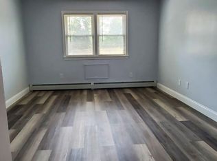 1 Joseph St APT 6, Providence, RI 02904