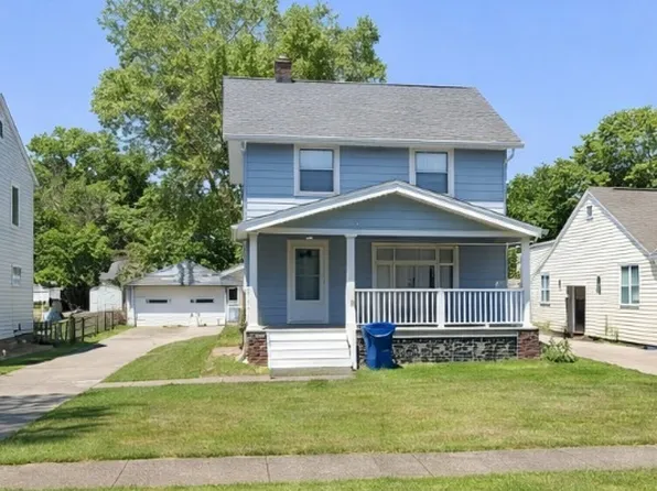 4120 W 224th St, Fairview Park, OH 44126