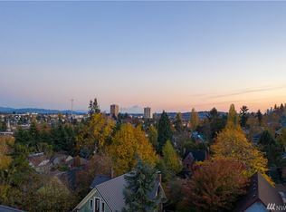 321 NE 60th St, Seattle, WA 98115