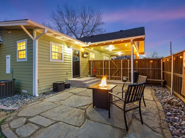 110 E Houston St, Leonard, TX 75452