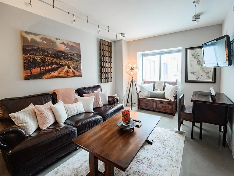 800 Brazos St #711 — Photo 22