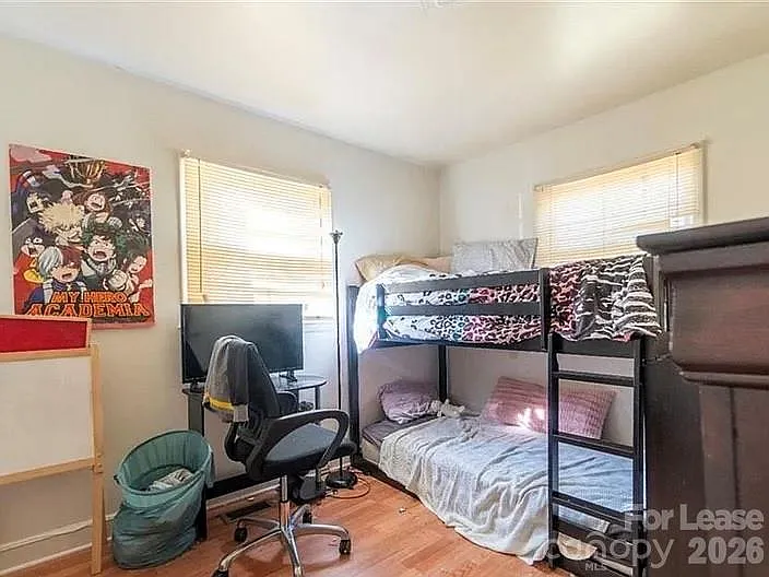2216 Bradley St — Photo 11