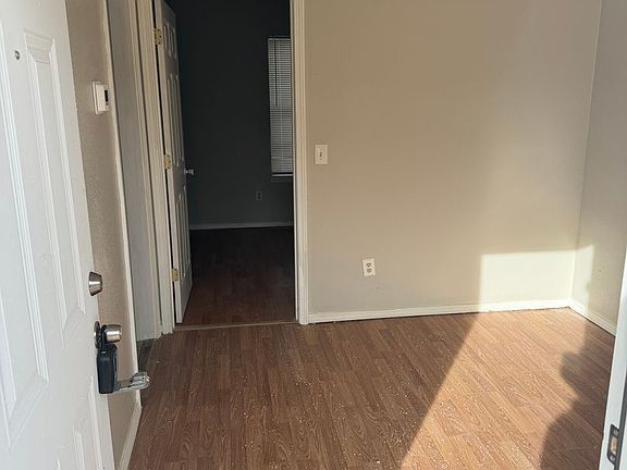 3rd image of 206 N Mississippi St #C