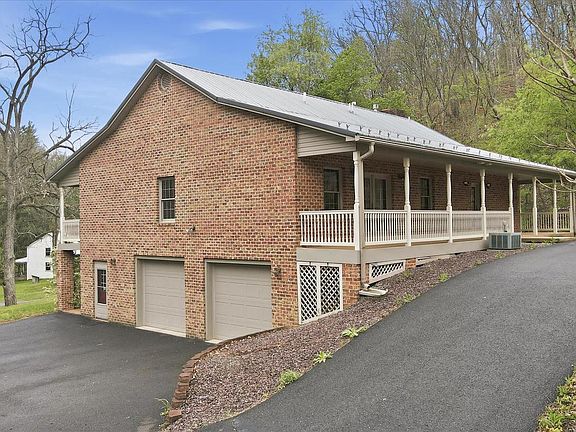 4th image of 13834 Hollow Rd