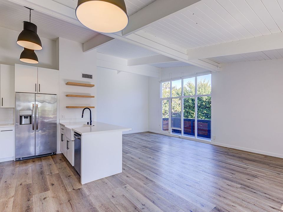 1st image of 13001-13019 Montana Ave #13011