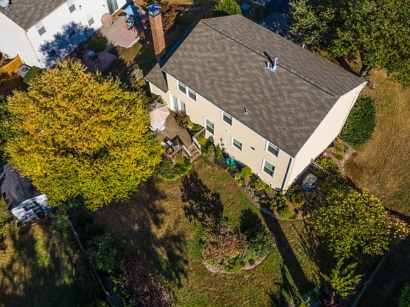 4th image of 14613 Farm Pond Ct