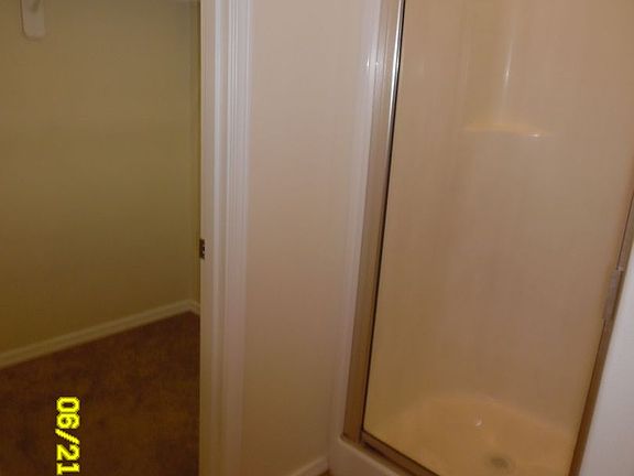 4th image of 325 Cypress St
