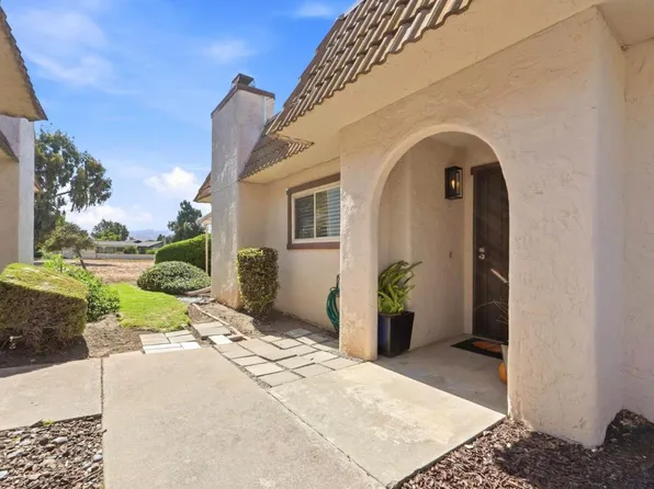 100 Villa Pacheco Ct, Hollister, CA 95023