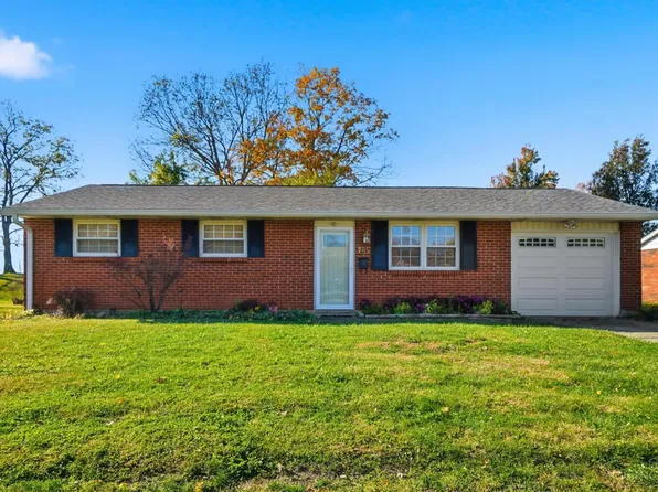 705 Katherine Ave, Lebanon, OH 45036