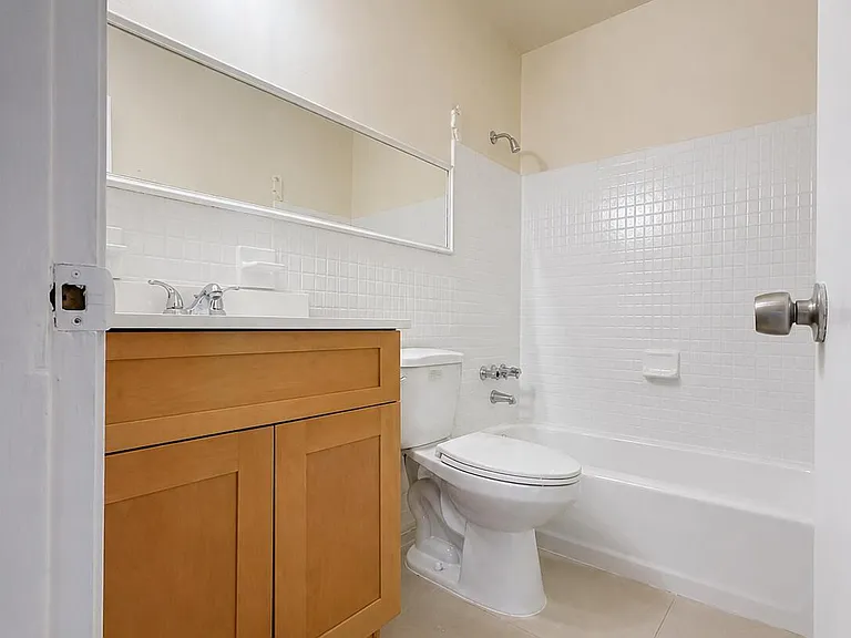 4151 NW 30th Ter #3 — Photo 5