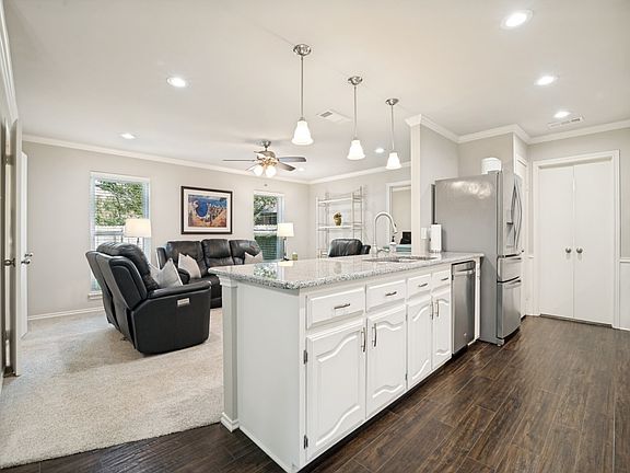 5th image of 6810 Fawn Valley Pl