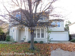 9534 E Park Dr, Elk Grove, CA 95624