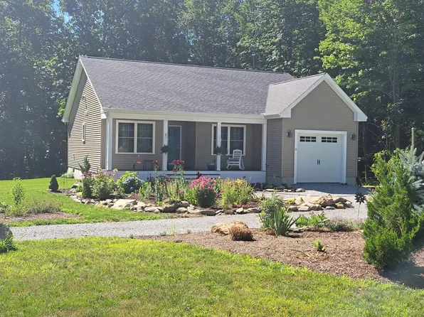 33 Fox Farm Hill Road, North Berwick, ME 03906