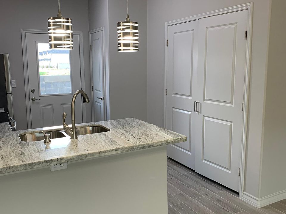 NORTH PALMS APARTMENTS 7102 Rocio Dr Laredo TX Zillow