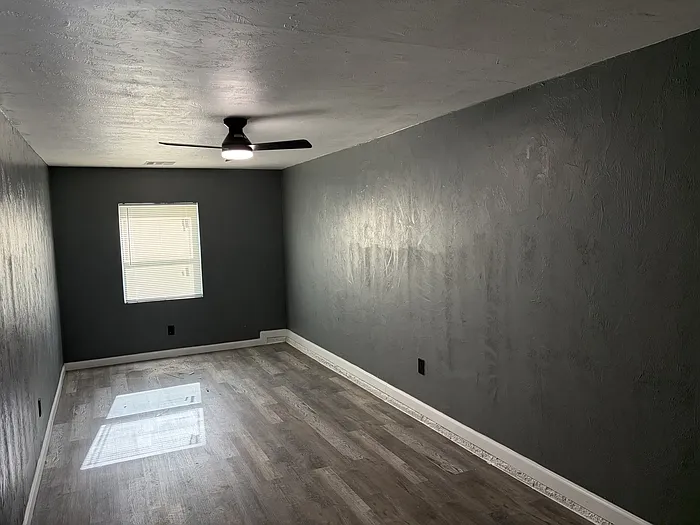 5924 N College St — Photo 15