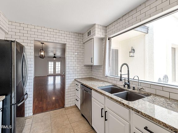 5th image of 3016 W BOCA RATON Road