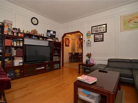 4th image of 4170 Bedford Ave