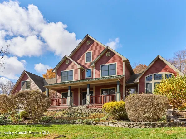 203 Silver Lake Road, Rhinebeck, NY 12572