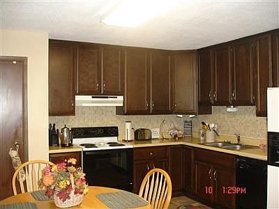 5th image of 1400 Westview Dr