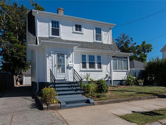 2nd image of 146 Garden St