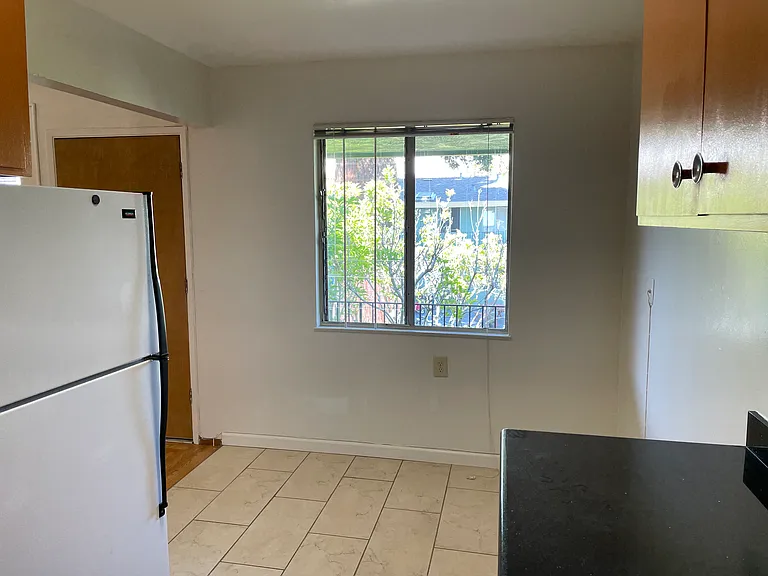 2450 Milvia Street — Photo 29
