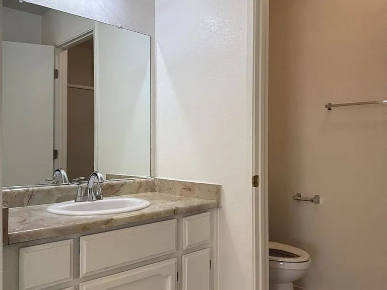 1310 Loughborough Dr — Photo 19