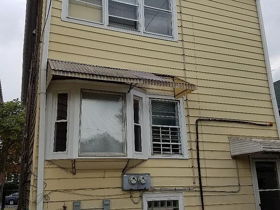 2nd image of 4129 S Francisco Ave