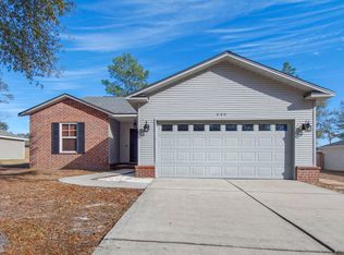 646 Hunters Ridge Rd, Defuniak Springs, FL 32433