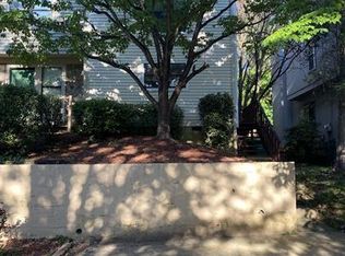 1080 Falling Water Dr SE, Smyrna, GA 30080