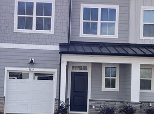 9547 Munsing Dr, Charlotte, NC 28269