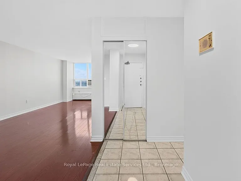 390 Dixon Rd #1406 — Photo 3