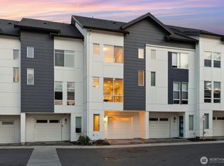 14715 Admiralty Way APT A5, Lynnwood, WA 98087
