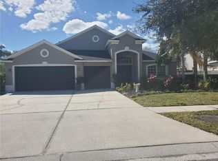 17622 Archland Pass Rd, Lutz, FL 33558