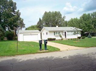 15525 Darden Rd, Granger, IN 46530