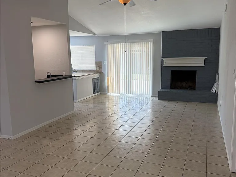 15722 Echo Canyon Dr — Photo 6
