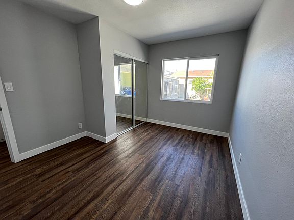 4th image of 6425 Prospect Ave