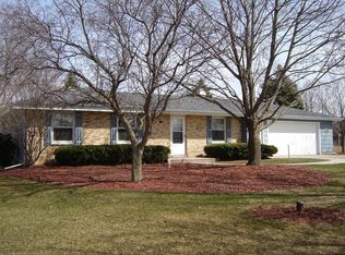 6918 Eastwood Trl, West Bend, WI 53090