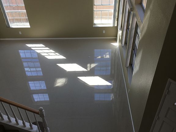 5th image of 9725 Oviedo St #2