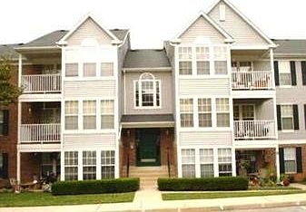 1st image of 1003L Jessicas Ct APT L