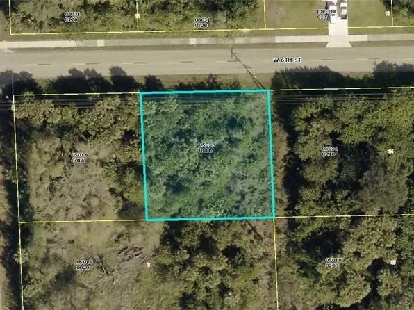 405 W 6th St, Lehigh Acres, FL 33972