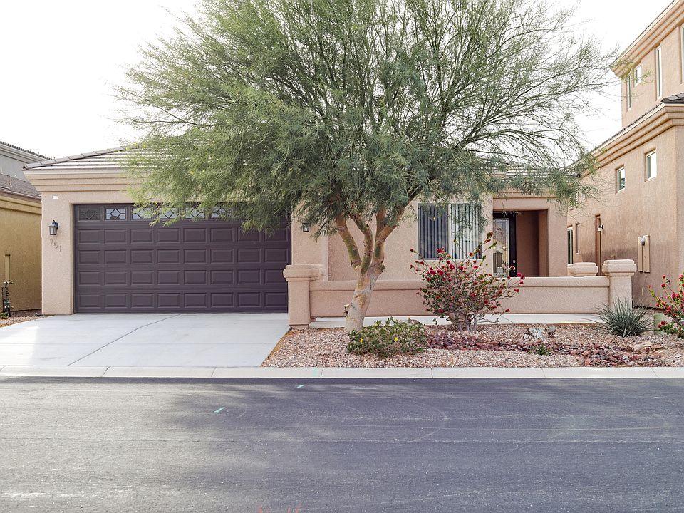 1st image of 751 Malibu Cir
